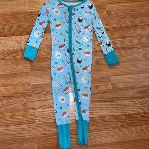 Little sleepies sushi zippy.